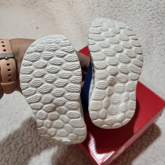 NIB New Balance Baby 520 V8 Bungee Running Shoe Navy size 3 US Unisex Infant - Picture 5 of 7